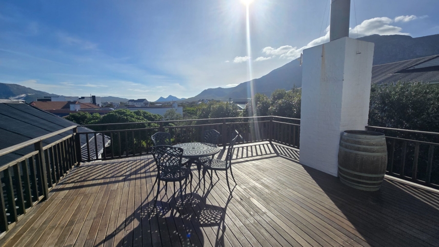4 Bedroom Property for Sale in Bettys Bay Western Cape